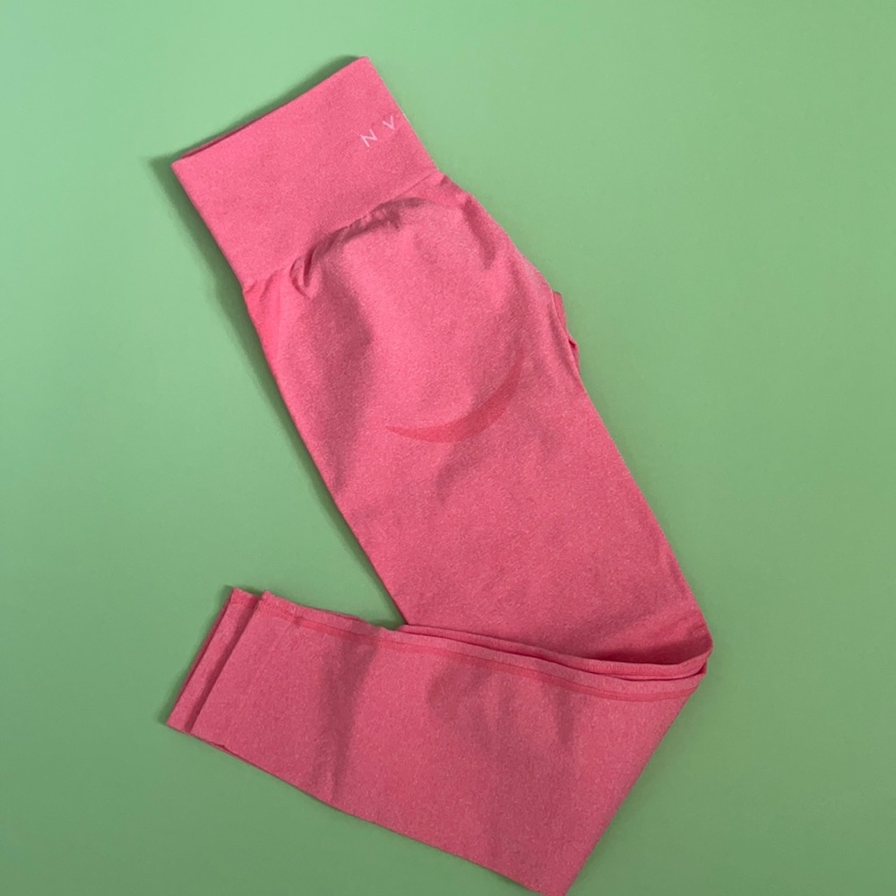 coral pink nvgtn leggings